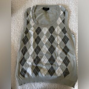 Burberry woman's sweater vest